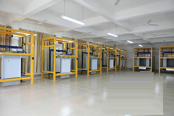 ����T�C(j��)��(g��u)���b�c